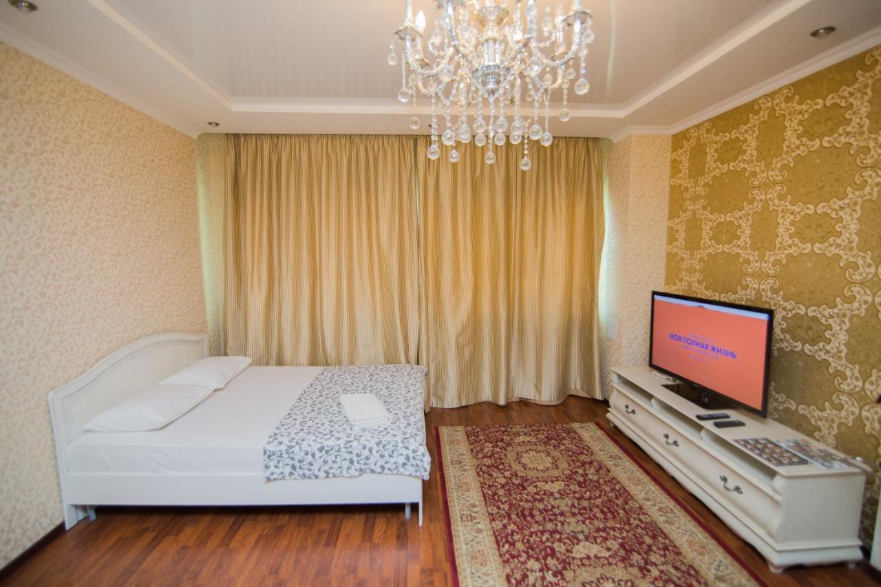 Apartment Severnoe 89 アスターナ エクステリア 写真
