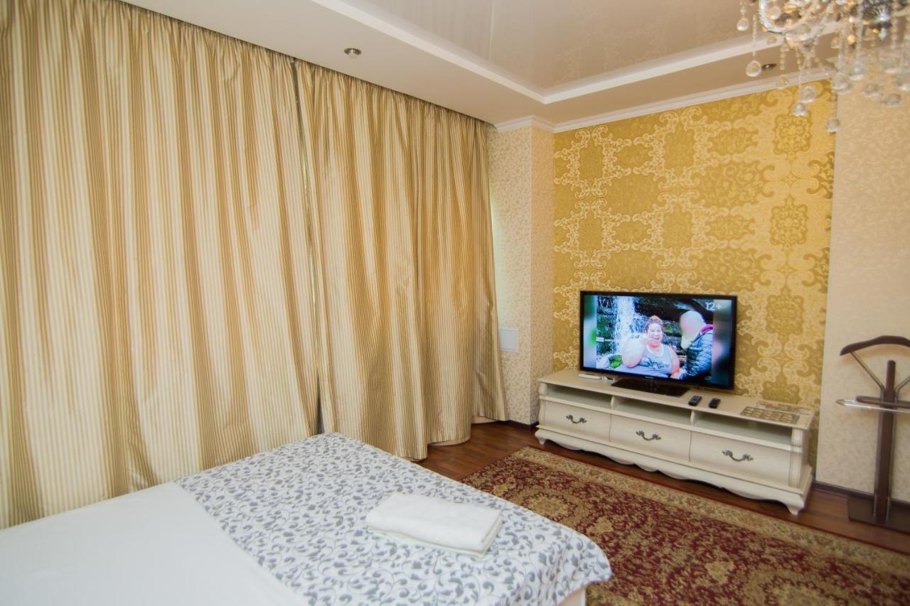 Apartment Severnoe 89 アスターナ エクステリア 写真