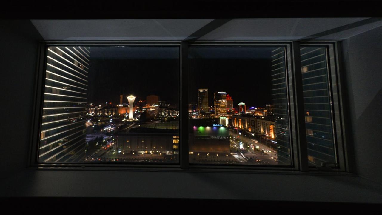 Apartment Severnoe 89 アスターナ エクステリア 写真